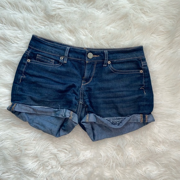 Aeropostale Pants - Jean shorts